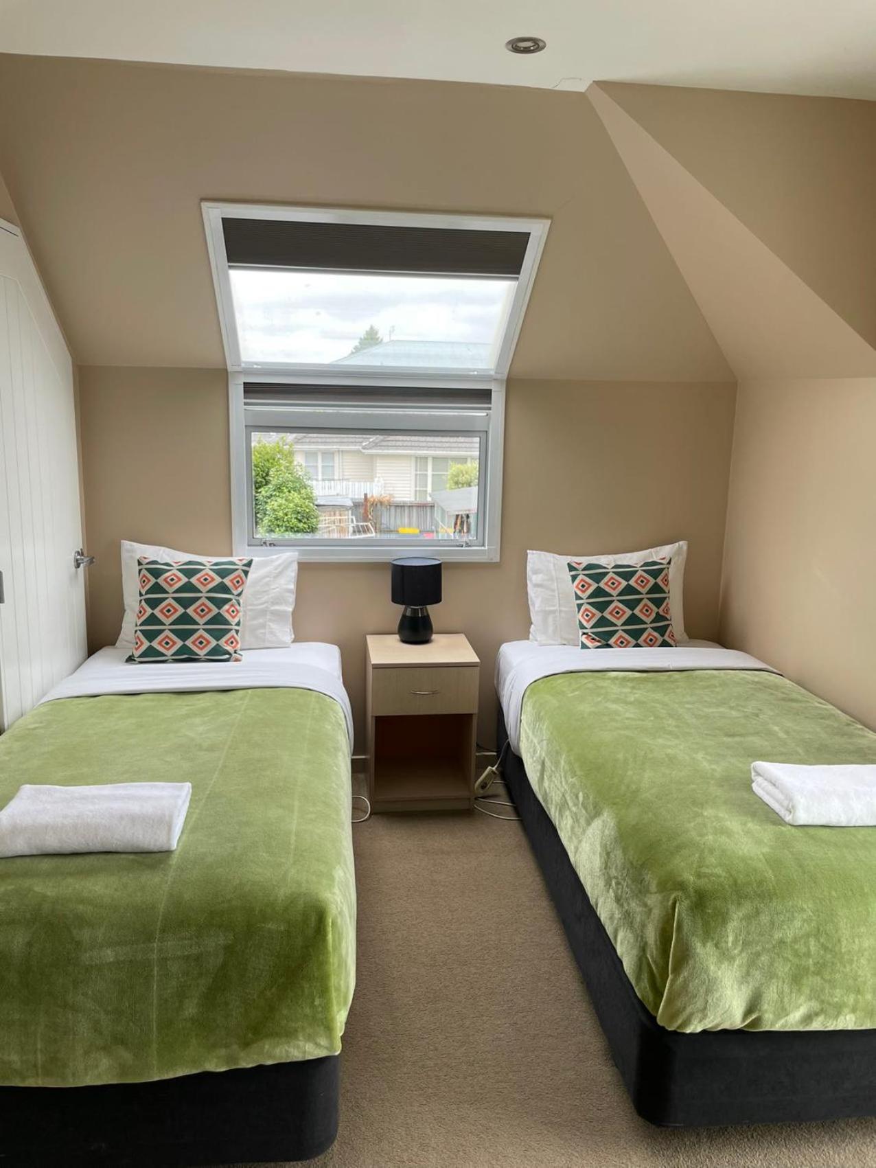 Alpha With Spa-bath Motel Christchurch